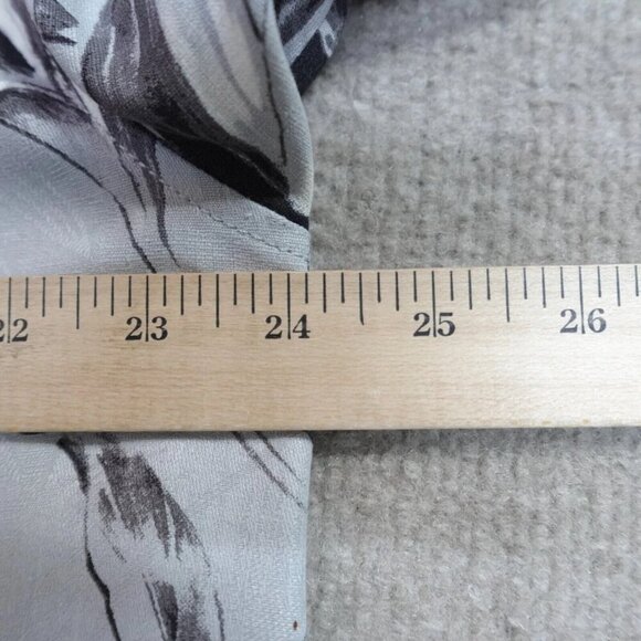 Tommy Bahama Shirt Large Gray Loop Collar Floral Silk Geometric Lot of 2 - Picture 7 of 11